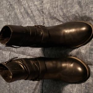 Tamaris black leather boots, size 37/6.5
